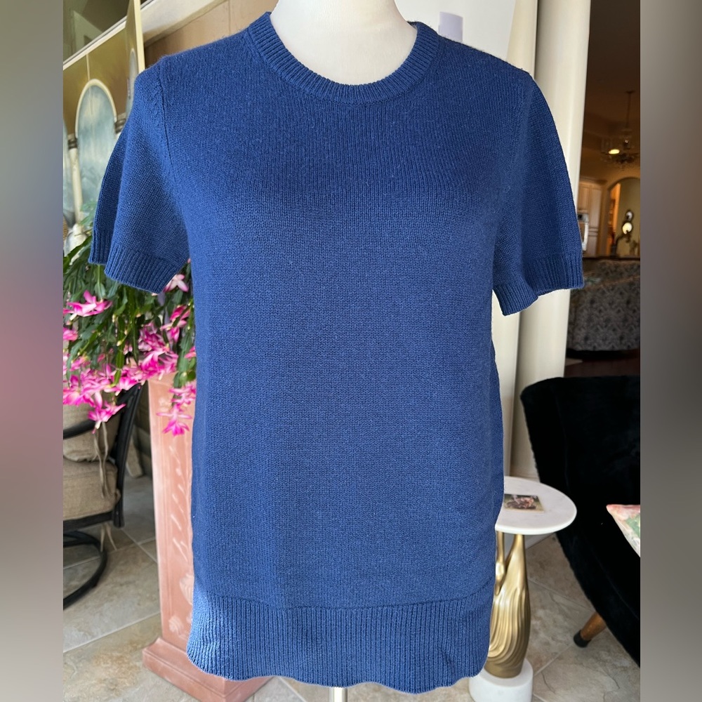 Theory cashmere sweater, sz M.